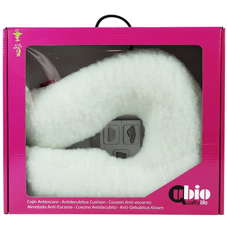 SANITIZED HORSESHOE ROUND CUSHION - WHITE  | Ubiotex®